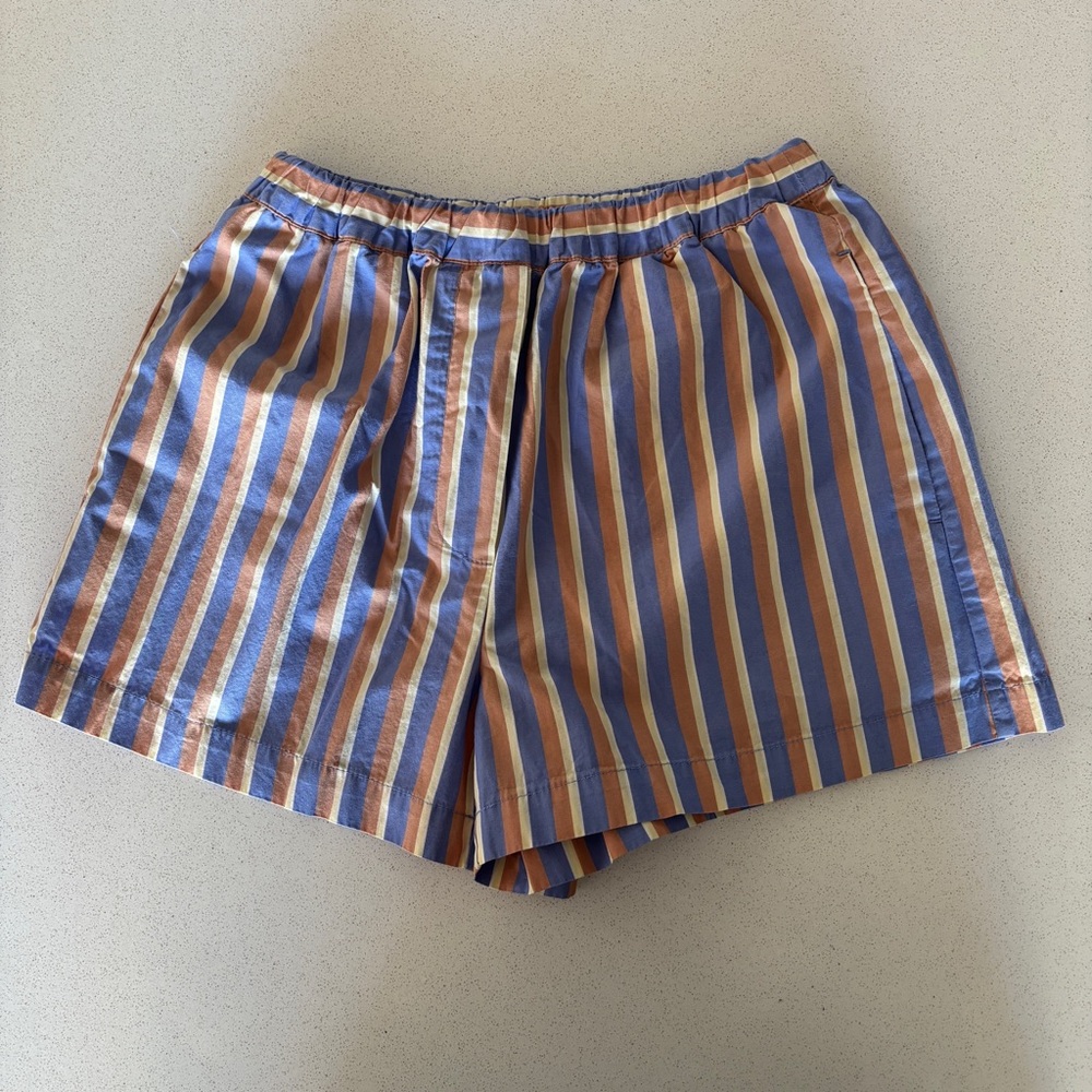 Aritzia Wilfred Free Striped Shorts - Picture 1 of 3